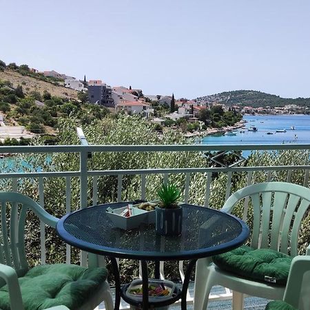 Rogoznica Seafront Apartment - Kalebova Luka Exteriör bild